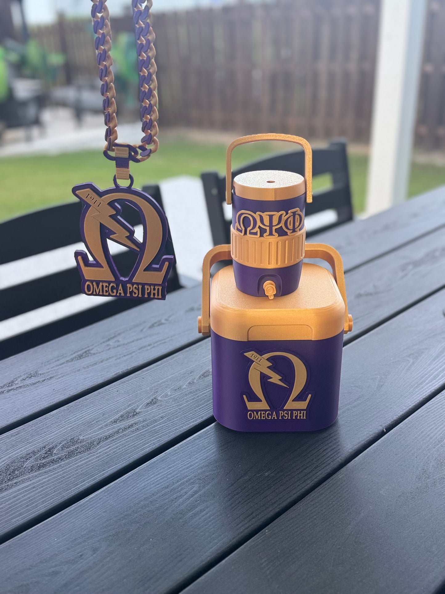 Purple & Gold 3D Printed Custom Cooler Cup & Medallion Chain