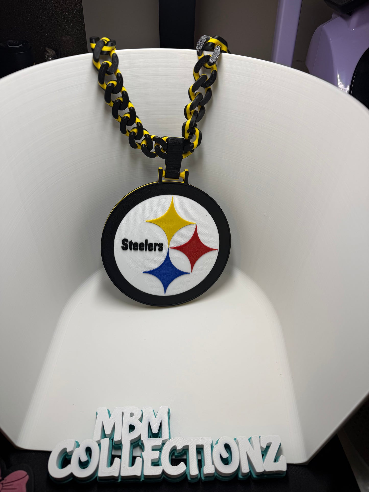 Custom Team Hype Chain
