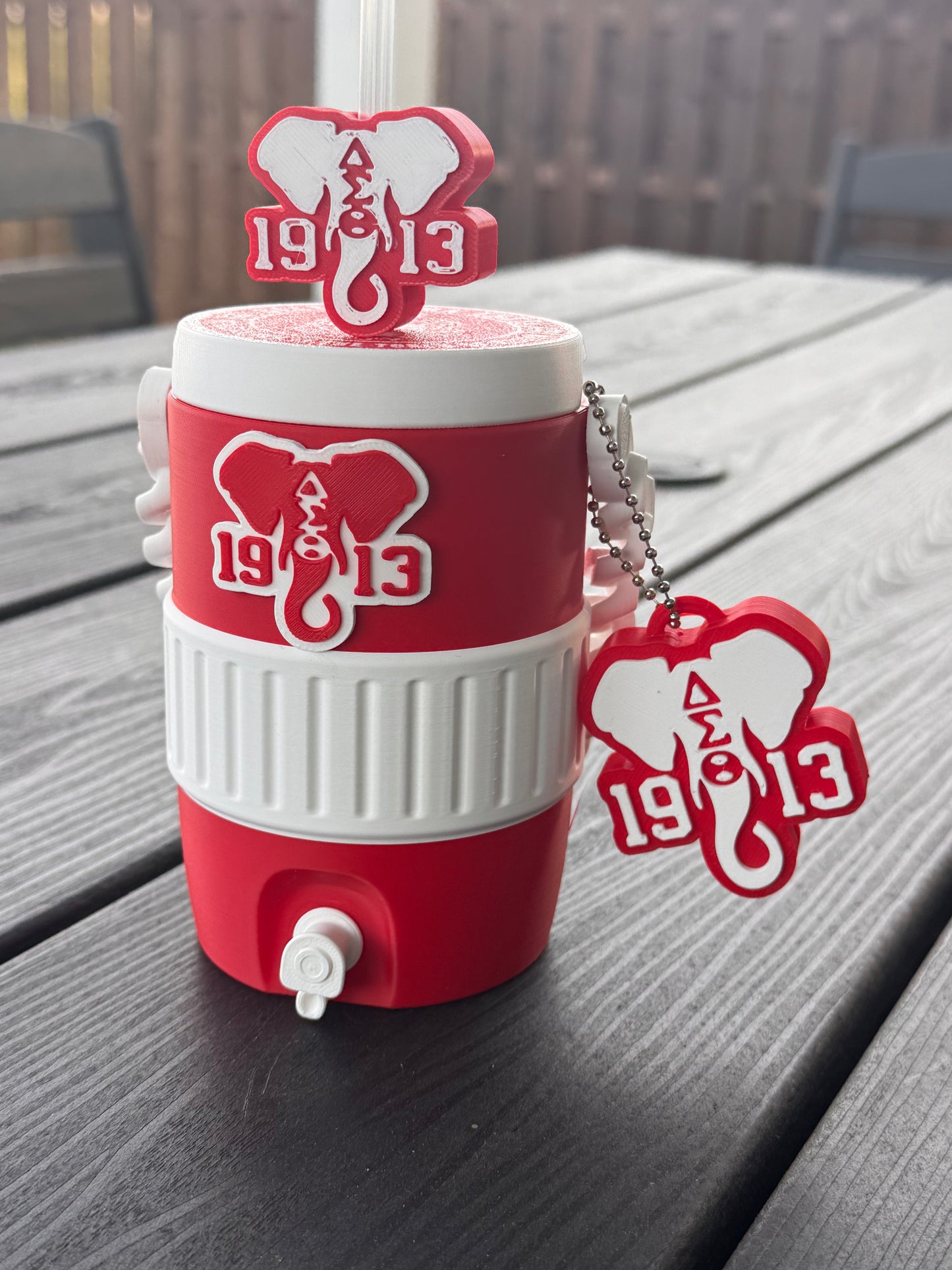 Crimson & Cream 3D Printed Can Holder